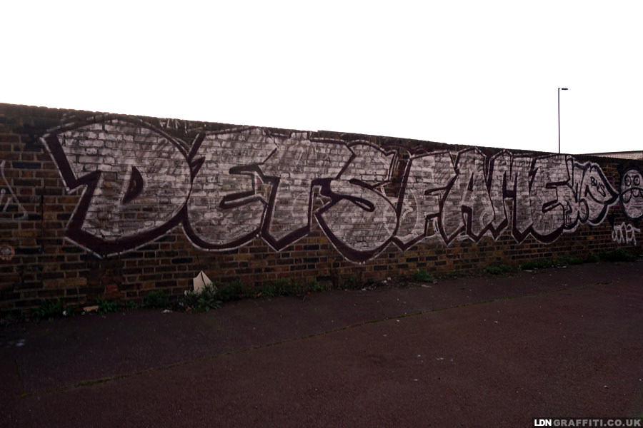 Graffiti on UK Walls - Westbourne Park