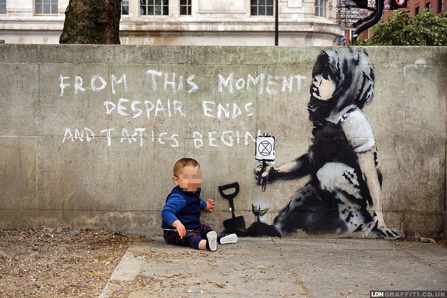 Banksy at Extinction Rebellion, Marble Arch - 26/04/19 - LDNGraffiti